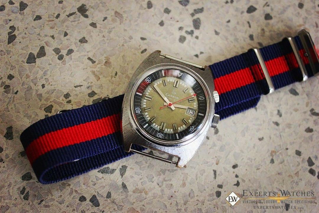 This is the kinda dive watch that makes you plan a weekend by the water. It’s got character, a clean date window, and a tool-like presence that plays nice with jeans or a suit. Grab it for $249.99 and let it do the talking 🌊

It is live on our site right now. 🎉

#VintageWatches #DivingWatch #ClassicWatch #Timepiece #WatchLovers #MensFashion #FashionWatch