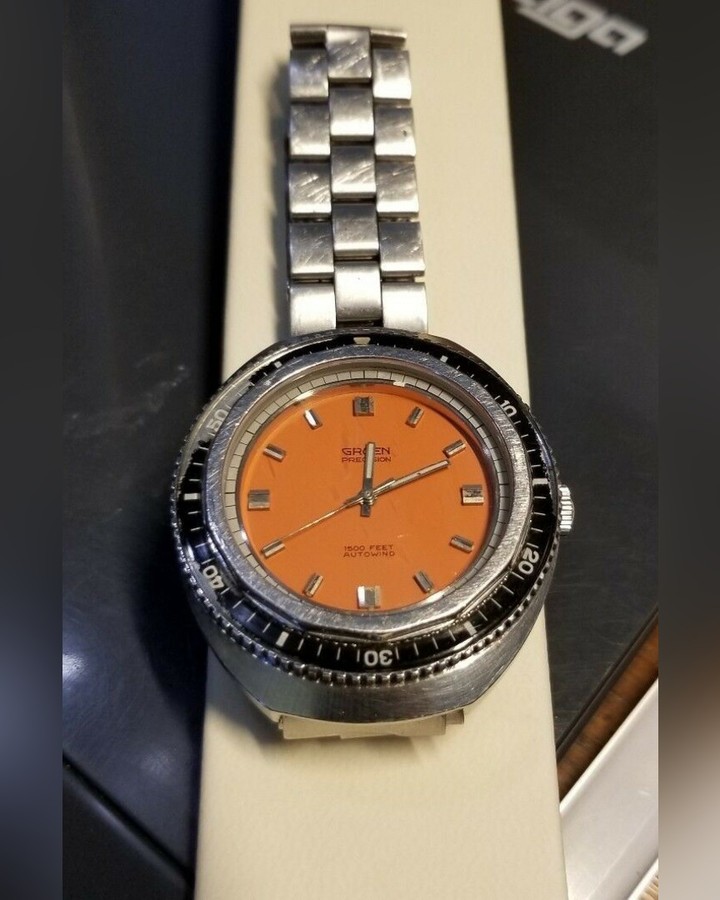 70 's Vintage Gruen Precision Diving 1500 ft Diver Orange Dial Watch 43mm - $999.99
Faded 70s vibe, bold orange dial, 1500 ft toughness and a 43mm stance that doesn’t need to shout. Wear it, dive it, own it. 🧡

Photos and details on our site, link in bio.

#VintageWatches #DivingWatch #WatchCollecting #Horology #MensStyle #Timepiece #ClassicWatches