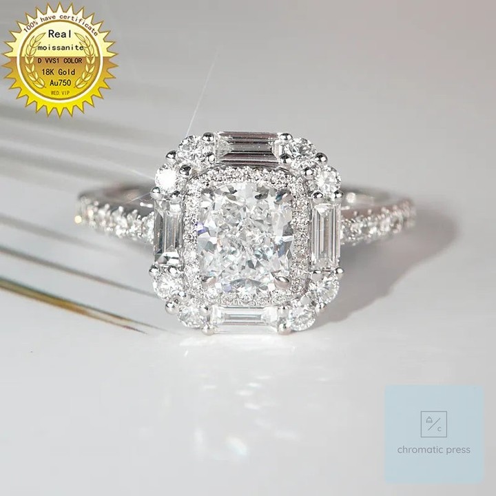 Luxury engagement rings don't need to drain your bank account.

This 18K white gold beauty features a stunning 1ct D VVS moissanite stone that sparkles just like a diamond—but keeps your budget intact. Prong-set perfection with certified authenticity.

The timeless classic look you've always wanted, available now for $686.99.

Shop now: https://chromatic-press.myshopify.com/products/18k-goldr-ring-1ct-d-vvs-moissanite-ring-engagement-wedding-jewellery-with-certificate-0281705585951010

#EngagementRing #MoissaniteRing #WeddingJewelry #LuxuryOnABudget #CertifiedBeauty
