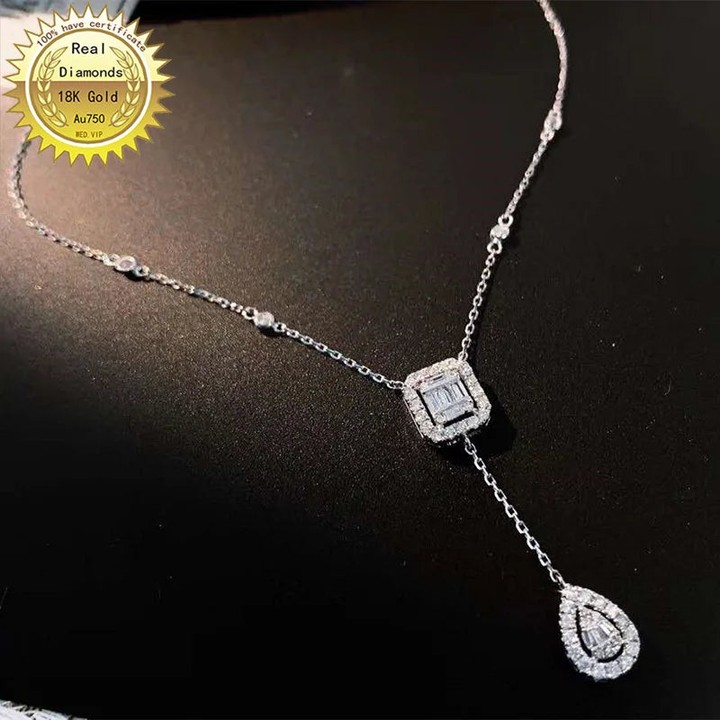Shine like you mean it with 100%  18K Gold - $1,092.99 ✨🔥 Wear it, flex it, love it!!! 😍💫 Limited pieces, big moments — don’t miss out!!! 🎉💎

You can find it through the link in our bio. 🚀

#GoldJewelry #FineJewelry #LuxuryJewelry #StatementJewelry #NewArrival #JewelryLovers #GoldAccessories