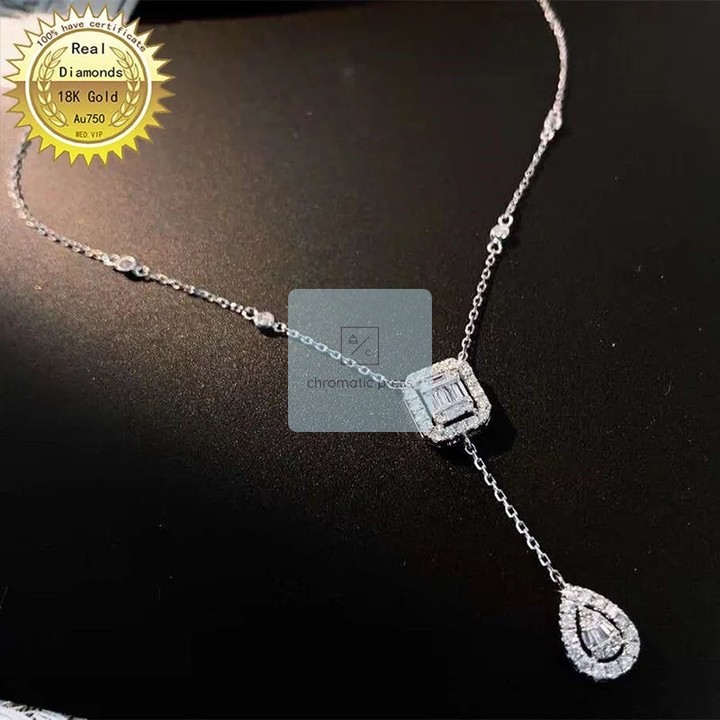 100% 18K white gold meets timeless elegance.

This customized diamond necklace features a stunning F-color diamond with excellent cut and SI1 clarity—perfect for engagements or celebrating life's biggest moments.

The fine craftsmanship speaks for itself. Wear confidence.

Now at $568.35 (48% off). Treat yourself.

https://chromatic-press.myshopify.com/discount/LRCJE48?redirect=/products/100-18k-white-gold

#18KGoldNecklace #DiamondJewelry #EngagementJewelry #FineJewelry #LuxuryNecklace