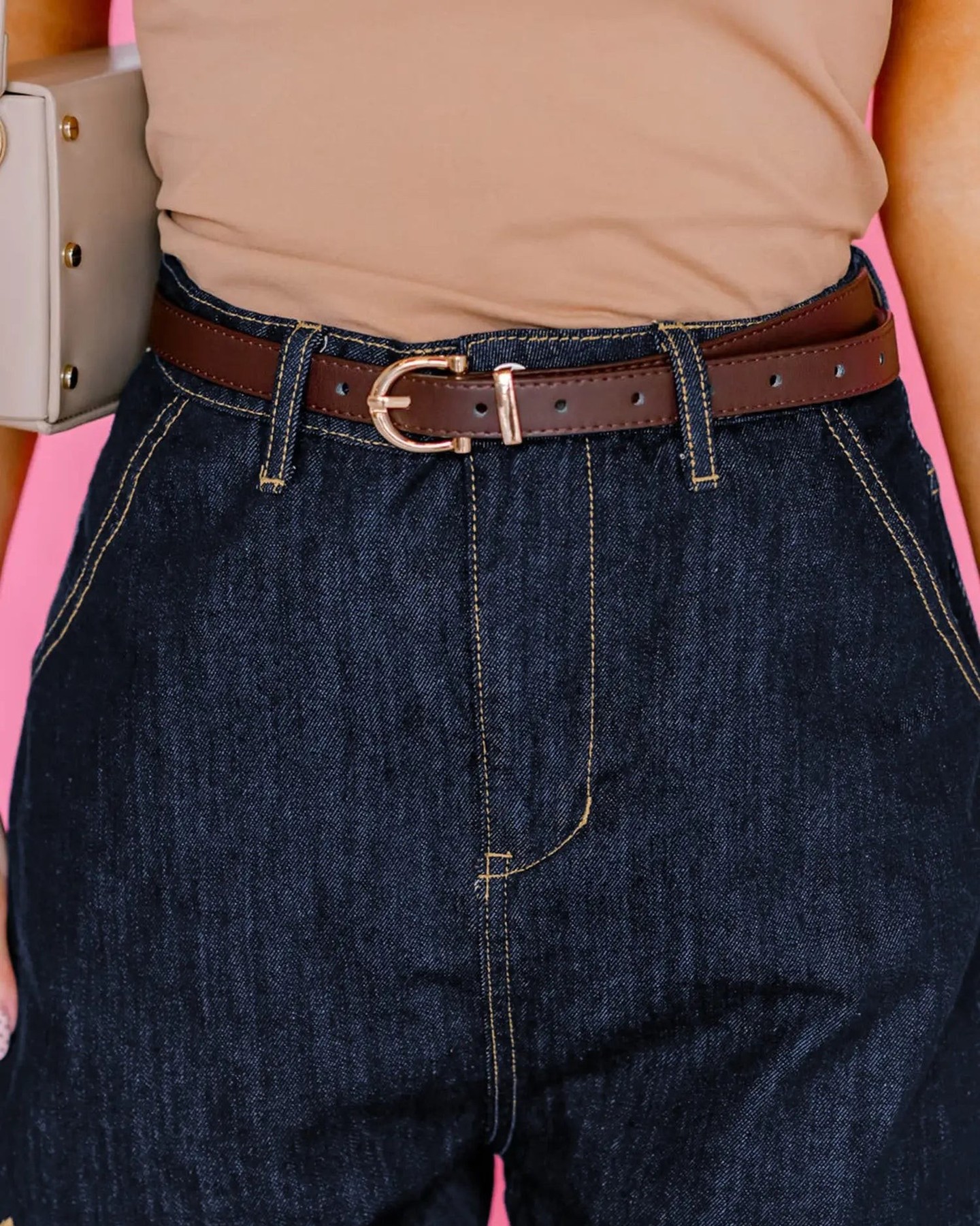 Coffee spills, unexpected meetings, a spontaneous lunch date—these navy denim shorts handle it all.

That embroidered scalloped hem isn't just pretty. It transforms any basic tee into an outfit that looks like you actually tried. The high-waisted cut flatters, the soft cotton blend keeps you comfortable all day, and the classic navy goes with everything in your wardrobe.

Only for £39.68. Grab yours now at 

#DenimShorts #NavyStyle #EmbroideredShorts #SummerOutfits #WomensFashionUK