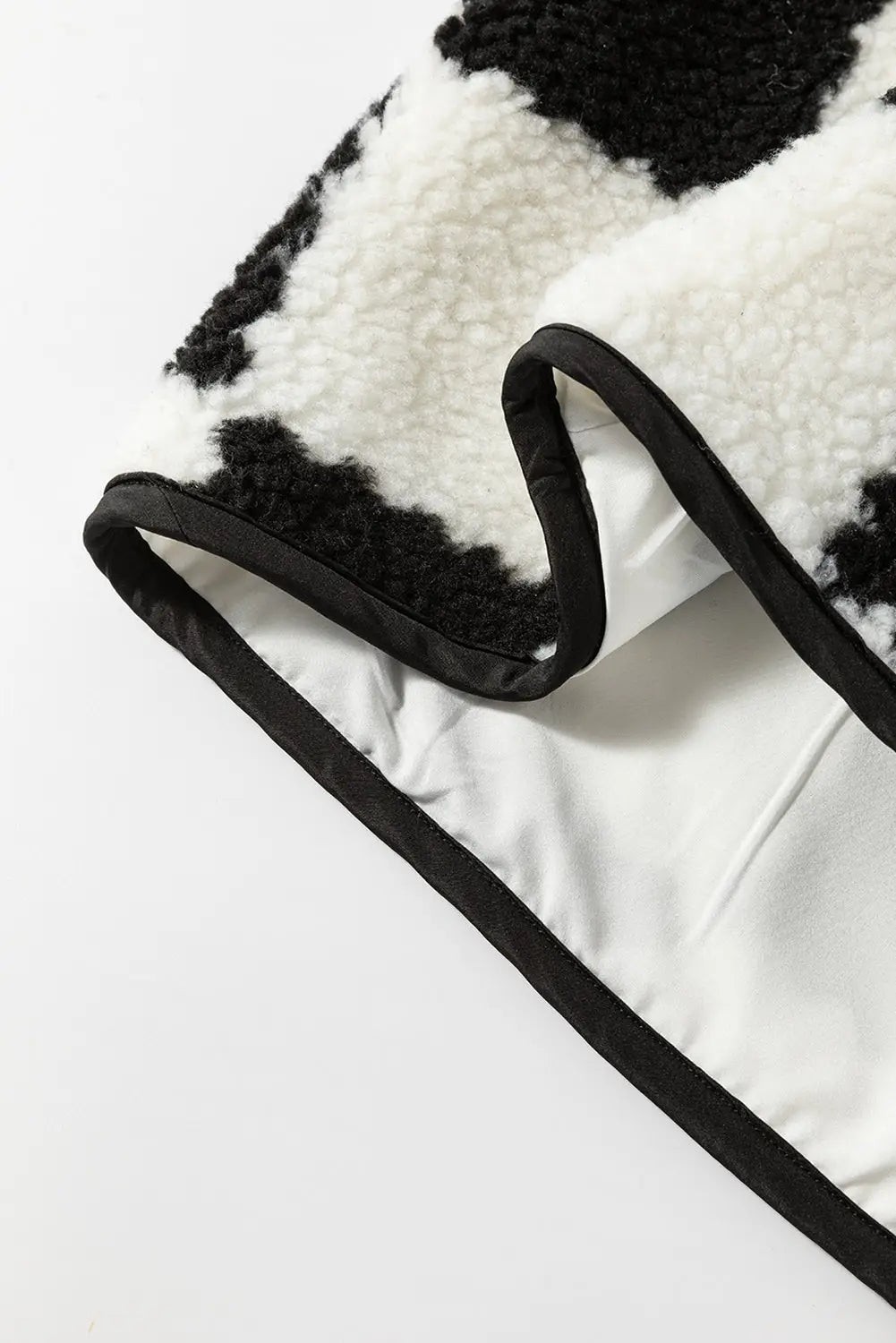 Ever struggle to find that perfect layering piece that's both cosy AND stylish?

Meet your new favourite vest. The Black Check Sherpa Vest combines soft sherpa warmth with a timeless check pattern that works with literally everything in your wardrobe.

Stand collar keeps you extra toasty. Full zip means easy layering. And that classic black and white check? Totally timeless.

Stay cosy without sacrificing style. Now at £27.86.

#SherpaVest #CheckPattern #WomensFashion #CozyStyle #FallOutfits