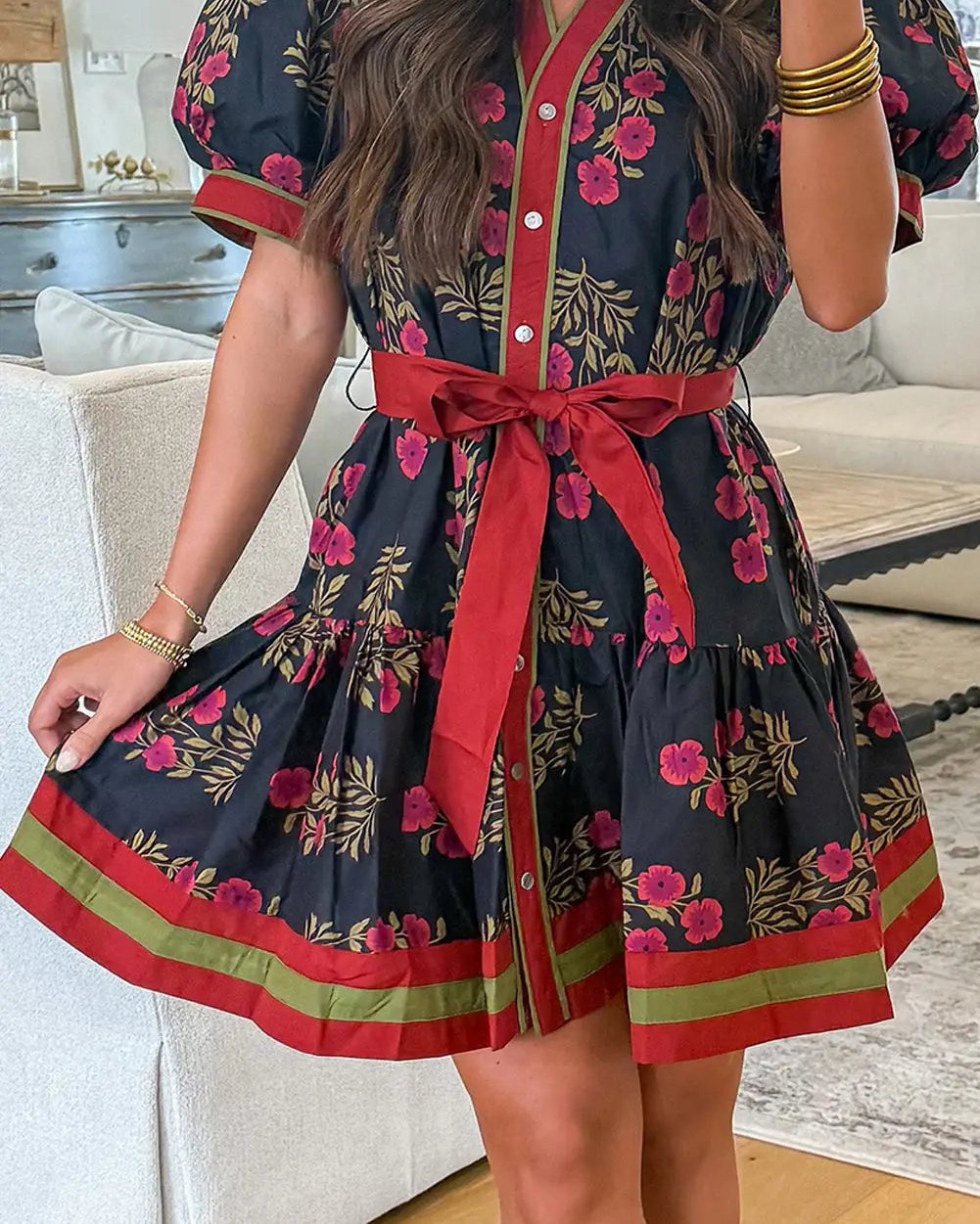 She slips on that black floral mini and suddenly every summer moment feels like a retro magazine spread.

The puff sleeves, the cinched waist, the vintage print—it's effortlessly put-together without trying too hard. Lightweight and comfortable, this dress moves with you through garden parties, weekend brunches, or lazy afternoon walks.

Button down, belted, and built to turn heads. Now at £39.48.

Shop the look: 

#RetroFloral #MiniDress #SummerStyle #VintageVibes #FashionFitz