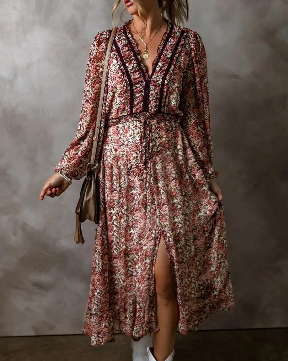 Your wardrobe needs a dress that feels effortless yet elegant.

This brown floral midi combines earthy sophistication with real-life practicality. The split front gives you movement and that perfect boho vibe, while the tiered frilled skirt and V neckline keep things beautifully feminine.

Perfect for summer outings, garden parties, or when you just want to feel grounded and confident. No pastels needed.

Now at £34.96 — grab yours before it's gone.

#BohoStyle #MidiDress #FloralFashion #SummerDress #WomensFashion