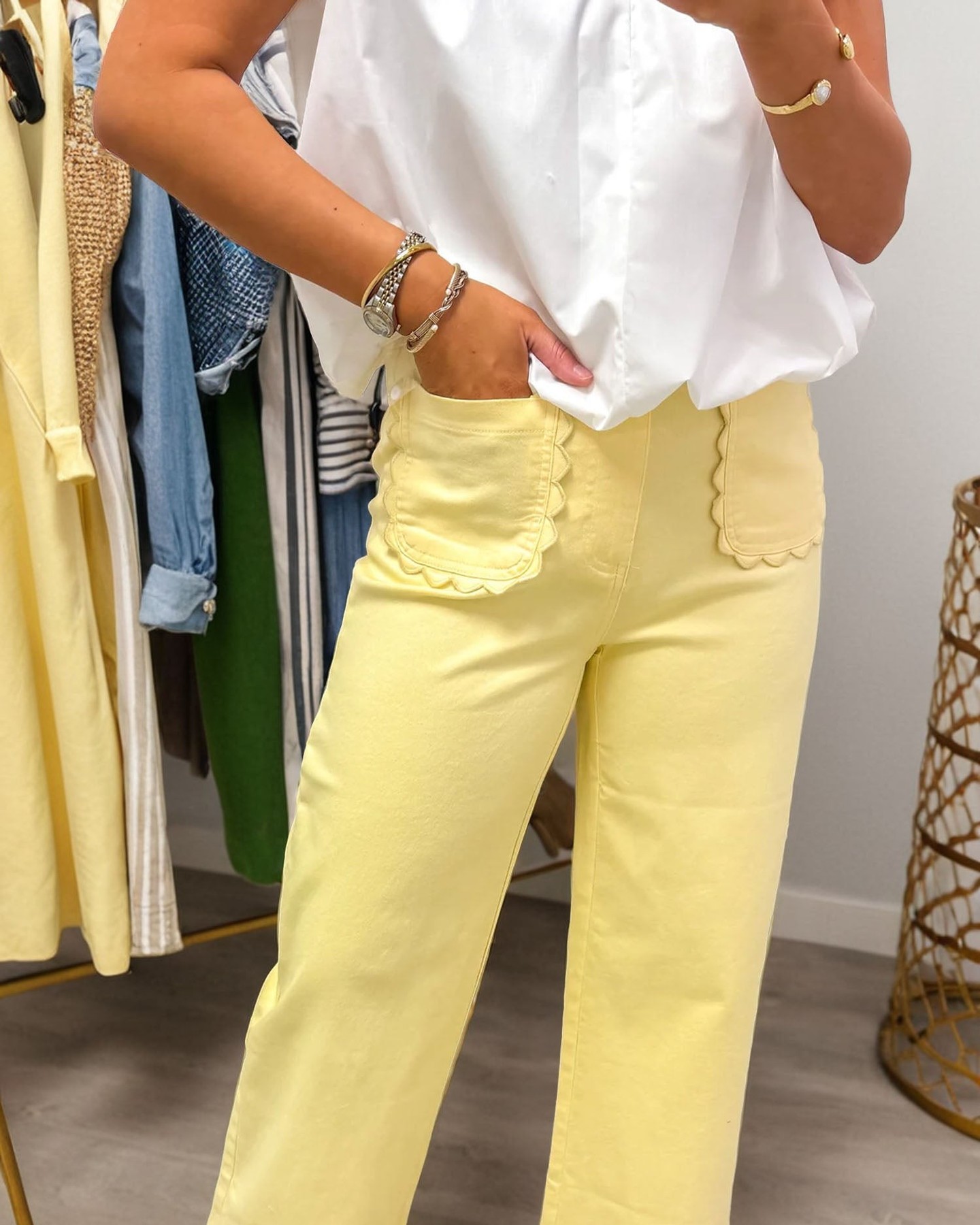 Your wardrobe needs that bold pop of colour that actually flatters.

These scalloped pocket high-waist jeans give you the confidence of a perfectly fitted silhouette with a playful feminine twist. The yellow shade is eye-catching, the scalloped pocket detail is *chef's kiss*, and the high waist cinches you in just right.

Straight legs, full length, ready for anything from weekend hangs to date night.

Get them now at £33.38 — your signature yellow jean is waiting.

#YellowJeans #HighWaistDenim #StatementJeans #CasualStyle #FashionFitz