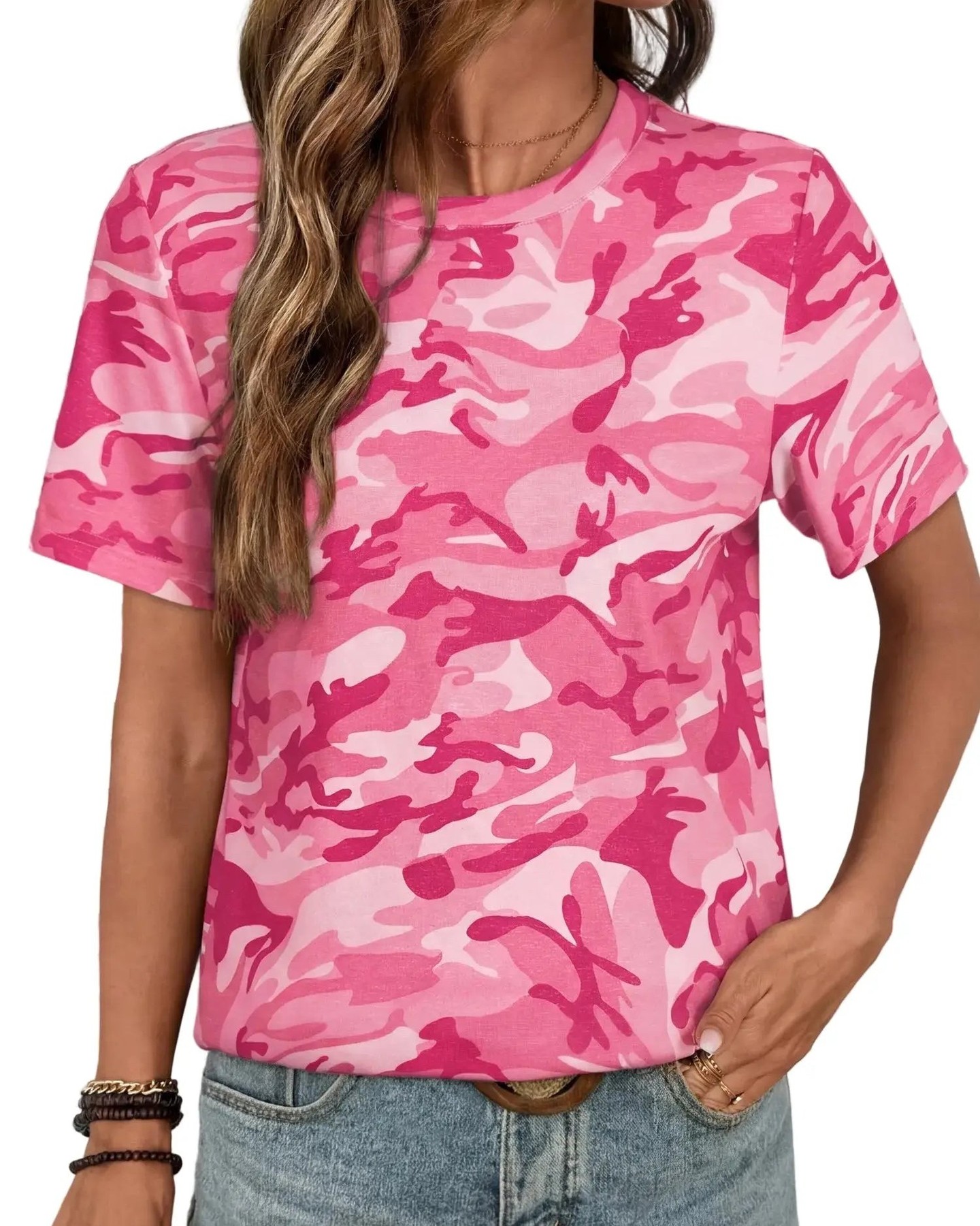 Ever struggle to find a tee that's both comfy AND cool?

This camo crew neck tee moves with you all day, keeps its shape, and works with literally everything in your wardrobe. Pink or green—your pick.

#CamoTee #StreetwearStyle #EverydayEssential #WomensFashion #CasualStyle